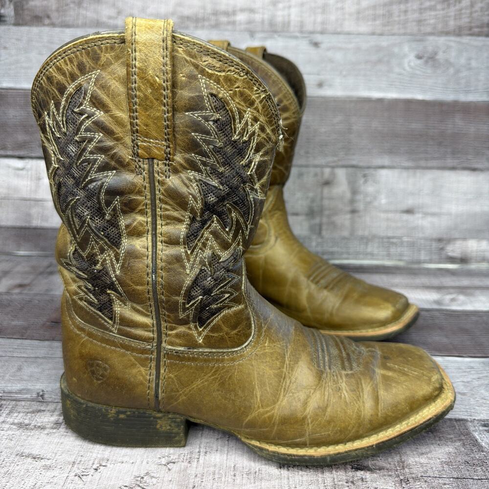 Ariat Boots Brown Leather Western 10031488 Wiggle Room Youth size 3.5